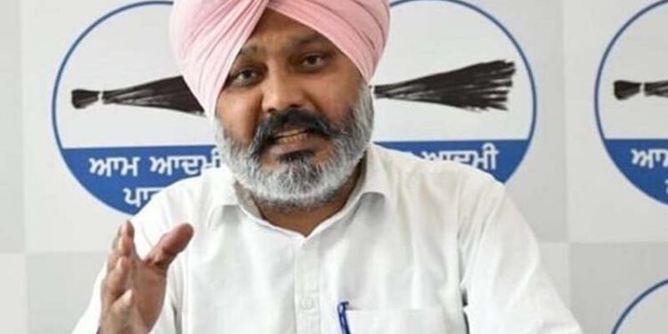 ਅਕਾਲੀ, ਭਾਜਪਾ ਅਤੇ ਕੈਪਟਨ ਦਾ ਨਾਪਾਕ ਗਠਜੋੜ ਕਦੇ ਸਰਕਾਰ ਨਹੀਂ ਬਣਾ ਸਕਦਾ : ਚੀਮਾ