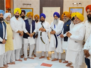 ਅਵਤਾਰ ਸਿੰਘ ਹਿੱਤ ਨੂੰ ਪੰਥ ‘ਚੋਂ ਛੇਕਣ ਦੀ ਮੰਗ ਉੱਠੀ, DSGMC ਦੇ ਪ੍ਰਧਾਨ ਨੇ ਸ੍ਰੀ ਅਕਾਲ ਤਖ਼ਤ ਦੇ ਜਥੇਦਾਰ ਨੂੰ ਦਿੱਤਾ ਮੰਗ ਪੱਤਰ