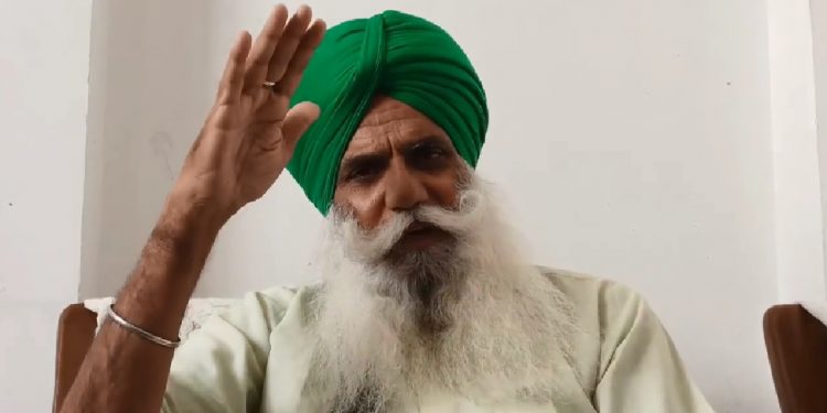 ‘ਪਹਿਲਾਂ ਤੇਲ ਕੀਮਤਾਂ 20 ਰੁਪਏ ਵਧਾ ਤੇ ਫੇਰ 7-8 ਰੁਪਏ ਘਟਾ ਕੇ ਜਨਤਾ ਨੂੰ ਮੂਰਖ ਨਾ ਬਣਾਓ ਮੋਦੀ ਜੀ’