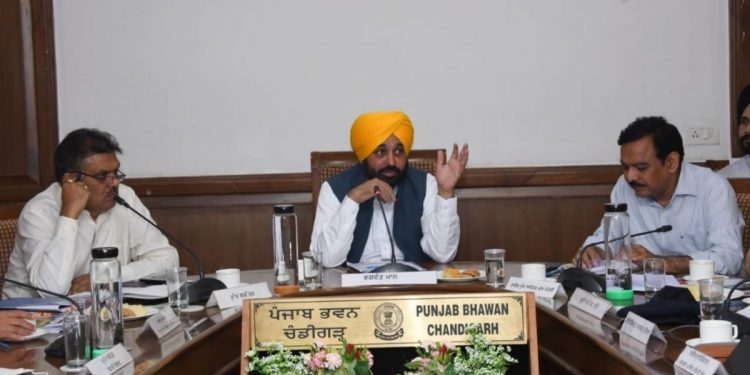 ਨਸ਼ੇ ਖ਼ਿਲਾਫ਼ ਅਸੀਂ ਵੱਡੀ ਜੰਗ ਛੇੜ ਰਹੇ ਹਾਂ…ਨਸ਼ੇ ਦੇ ਵਪਾਰ ‘ਤੇ ਫ਼ੁੱਲ ਸਟਾਪ ਲੱਗਣ ਤੱਕ ਰੁਕਾਂਗੇ ਨਹੀਂ-CM ਮਾਨ
