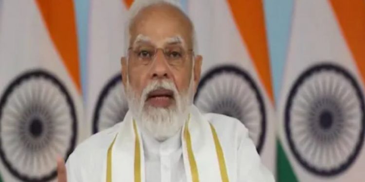 TRAI ਦੇ ਸਿਲਵਰ ਜੁਬਲੀ ਪ੍ਰੋਗਰਾਮ ‘ਚ PM ਮੋਦੀ ਨੇ 5G ਟੈਸਟਬੈਂਡ ਕੀਤਾ ਜਾਰੀ, ਪਿੰਡਾਂ ‘ਚ ਤਕਨੀਕ ਲਈ ਹੋਵੇਗਾ ਮਦਦਗਾਰ