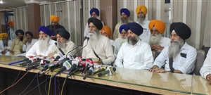 ਜਥੇਦਾਰ ਨੂੰ ਕੋਈ ਖ਼ਤਰਾ ਨਹੀਂ, ਸੁਰੱਖਿਆ ਲਈ ਸ਼੍ਰੋਮਣੀ ਕਮੇਟੀ ਨੇ ਮਰਜੀਵੜੇ ਕੀਤੇ ਤਾਇਨਾਤ : ਹਰਜਿੰਦਰ ਸਿੰਘ ਧਾਮੀ