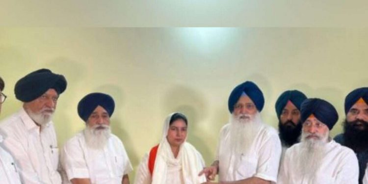 ਸ਼੍ਰੋਮਣੀ ਅਕਾਲੀ ਦਲ ਨੇ ਬੀਬਾ ਕਮਲਦੀਪ ਕੌਰ ਰਾਜੋਆਣਾ ਨੂੰ ਸੰਗਰੂਰ ਉਪ ਚੋਣ ਲਈ ਸਾਂਝਾ ਪੰਥਕ ਉਮੀਦਵਾਰ ਐਲਾਨਿਆ
