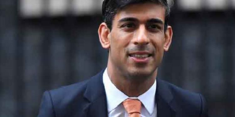 Britain: ਰਿਸ਼ੀ ਸੁਨਕ ‘ਤੇ ਟੋਰੀ ਮੈਂਬਰਾਂ ਵੱਲੋਂ ਧੋਖਾਧੜੀ ਦਾ ਦੋਸ਼, ਲਿਜ਼ ਟਰਸ ਦੀ ਜਿੱਤਣ ਦੀ ਵਧੀ ਉਮੀਦ