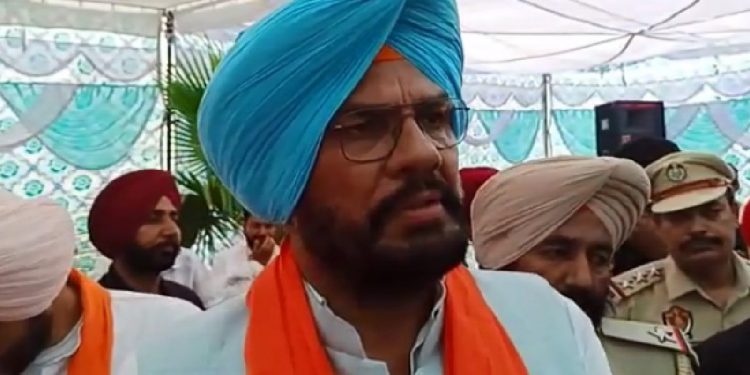 DHALIWAL ਕਿਸਾਨਾਂ ਦੇ ਬਕਾਏ ਨਾ ਦਿੱਤੇ ਤਾਂ ਨਿੱਜੀ ਗੰਨਾ ਮਿੱਲਾਂ ਨੂੰ ਸਰਕਾਰ ਆਪਣੇ ਕਬਜ਼ੇ ’ਚ ਲੈ ਲਵੇਗੀ: ਧਾਲੀਵਾਲ