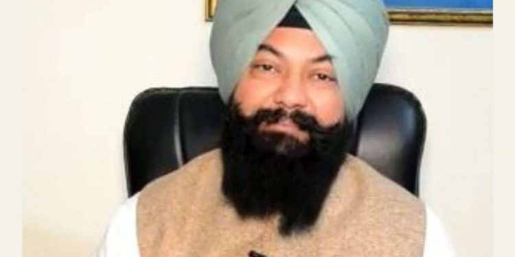 ਰੰਗਲੇ ਪੰਜਾਬ ਬਣਾਉਣ ਦਾ ਵਾਅਦਾ ਕਰਨ ਵਾਲੀ ‘ਆਪ’ ਪੰਜਾਬ ਨੂੰ ਜੰਗਲ ਤੇ ਕੰਗਾਲੀ ਰਾਜ ਵੱਲ ਧੱਕ ਰਹੀ ਹੈ : ਜਸਵੀਰ ਸਿੰਘ ਗੜ੍ਹੀ