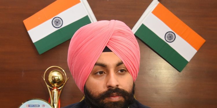 ਸਕੂਲ ਡਿਊਟੀ ਤੋਂ ਬਿਨਾਂ ਹੋਰਨਾਂ ਵਿਭਾਗਾਂ ਵਿਚ ਕੰਮ ਕਰਨ ਵਾਲੇ ਅਧਿਆਪਕਾਂ ਸਬੰਧੀ ਜਾਣਕਾਰੀ ਤਲਬ