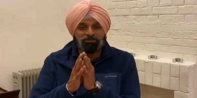 ਭਗਵੰਤ ਮਾਨ ਜੀ ਗੋਰਿਆਂ ਨੂੰ ਛੱਡੋ ਆਪਣੇ ਨਿਆਣੇ ਹੀ ਇਥੇ ਮੋੜ ਲਿਆਓ: ਮਜੀਠੀਆ