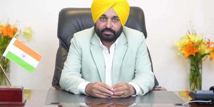 ਅਧਿਕਾਰਾਂ ਦੀ ਆੜ ‘ਚ ਆਮ ਲੋਕਾਂ ਨੂੰ ਖੱਜਲ-ਖੁਆਰ ਨਾ ਕਰੋ- CM ਮਾਨ ਦੀ ਪ੍ਰਦਰਸ਼ਨਕਾਰੀ ਯੂਨੀਅਨਾਂ ਨੂੰ ਅਪੀਲ