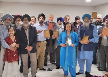 ਨਿਊਯਾਰਕ ਵਿੱਚ ਵੱਸਦੇ ਸਾਹਿਤਕ ਪ੍ਰੇਮੀਆਂ ਦੀ ਇਕ ਸਾਹਿਤਕ ਬੈਠਕ |