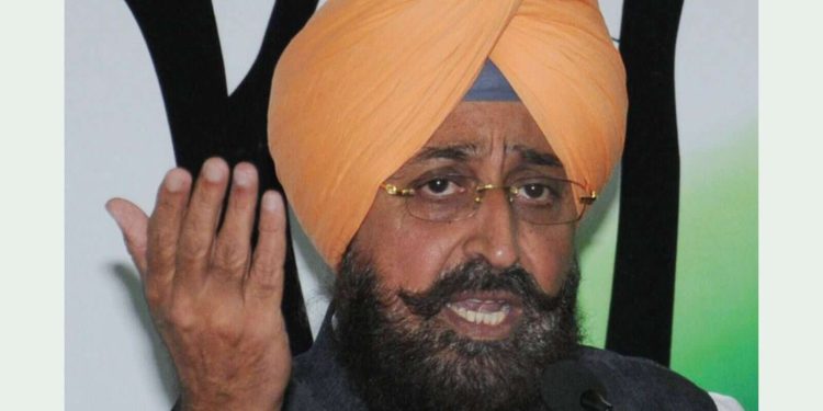 ਸਨਅਤੀ ਨੀਤੀ ਨਾ ਬਨਣ ਕਾਰਨ ਨਿਵੇਸ਼ਕਾਂ ਲਈ ਦਰਵਾਜ਼ੇ ਬੰਦ : ਪ੍ਰਤਾਪ ਬਾਜਵਾ