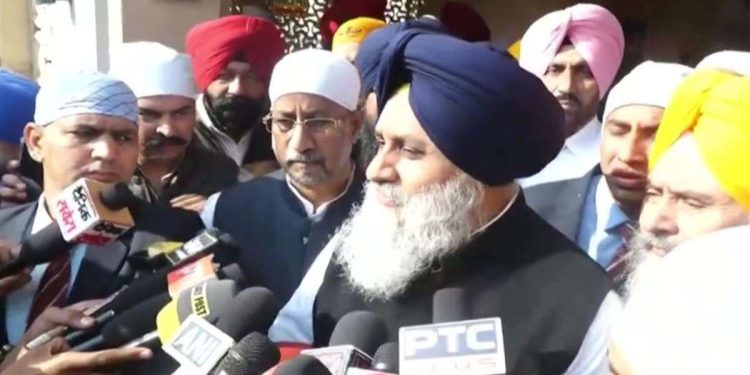ਅਕਾਲੀ ਦਲ ਝੂਠੇ ਪਰਚਿਆਂ ਤੋਂ ਡਰਨ ਵਾਲਾ ਨਹੀਂ
