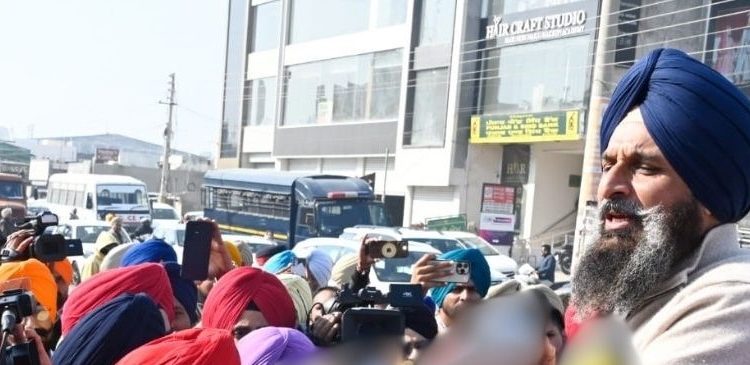SIT ਅੱਗੇ ਪੇਸ਼ ਹੋਏ ਬਿਕਰਮ ਮਜੀਠੀਆ, CM ਮਾਨ ਨੂੰ ਦਿੱਤੀ ਚੁਣੌਤੀ…