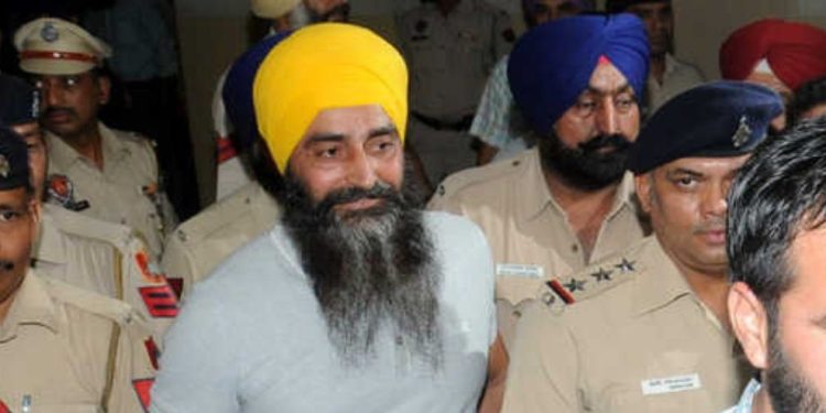 ਜਗਤਾਰ ਸਿੰਘ ਤਾਰਾ 2 ਘੰਟੇ ਲਈ ਜੇਲ੍ਹ ਤੋਂ ਬਾਹਰ, ਭਤੀਜੀ ਦੇ ਵਿਆਹ ‘ਚ ਸ਼ਾਮਲ ਹੋਣਗੇ
