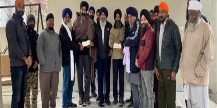ਸੰਗਤ ਨੂੰ ਗੁਰਸਿੱਖੀ ਨਾਲ ਜੋੜਨ ਦੇ ਉਪਰਾਲੇ ਨਿਰੰਤਰ ਜਾਰੀ : ਮੰਨਣ