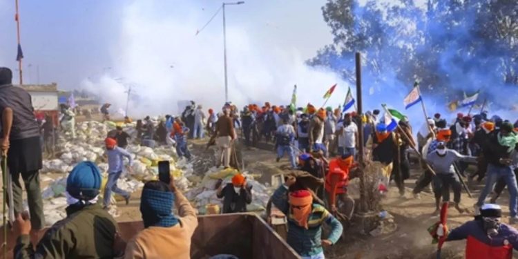 ਦੋ ਦਿਨ ਲਈ ਰੁਕਿਆ ਕਿਸਾਨਾਂ ਦਾ ਦਿੱਲੀ ਚੱਲੋ ਮਾਰਚ, ਸ਼ੁੱਕਰਵਾਰ ਨੂੰ ਤੈਅ ਹੋਵੇਗੀ ਅਗਲੀ ਰਣਨੀਤੀ; ਡੱਲੇਵਾਲ ਹਸਪਤਾਲ ‘ਚ ਦਾਖਲ