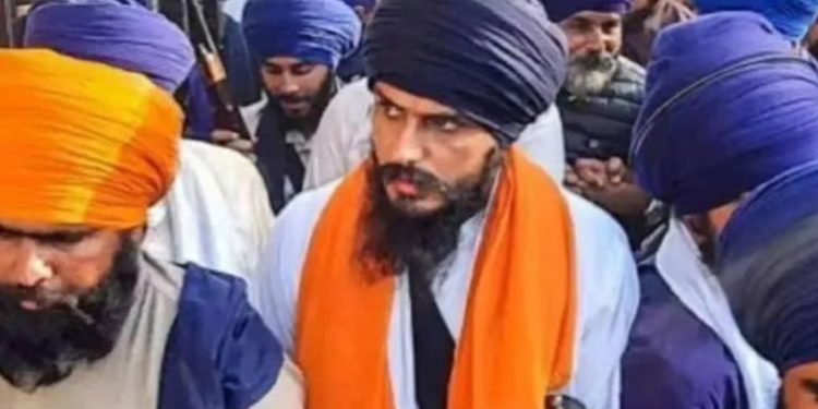 ਅੰਮ੍ਰਿਤਪਾਲ ਸਿੰਘ ਨੇ ਡਿਬਰੂਗੜ੍ਹ ਜੇਲ੍ਹ ‘ਚ ਸ਼ੁਰੂ ਕੀਤੀ ਭੁੱਖ ਹੜਤਾਲ, ਕਿਸੇ ਹੋਰ ਜੇਲ੍ਹ ਵਿੱਚ ਤਬਦੀਲ ਕਰਨ ਦੀ ਕੀਤੀ ਮੰਗ…