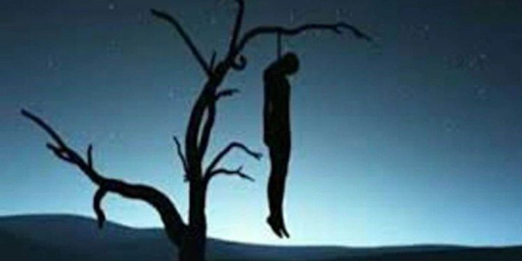 ਤਿੰਨ ਭੈਣਾਂ ਦਾ ਇਕਲੌਤੇ ਭਰਾ ਦੀ ਮੋਬਾਈਲ ਟਾਵਰ ਨਾਲ ਲਟਕਦੀ ਮਿਲੀ ਲਾਸ਼, ਮਾਨਸਿਕ ਤੌਰ ‘ਤੇ ਸੀ ਪਰੇਸ਼ਾਨ