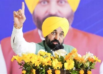 ਨਿੱਜੀ ਹਸਪਤਾਲਾਂ ਦੀ ਮਨਮਰਜ਼ੀ ਰੋਕਣ ਲਈ ਸਰਕਾਰ ਤੈਅ ਕਰਨ ਲੱਗੀ ਇਲਾਜ ਦੇ ਰੇਟ, ਹਰੇਕ ਪਰਿਵਾਰ ਨੂੰ ਦਸੰਬਰ ਤੋਂ ਮਿਲ ਸਕਦਾ 10 ਲੱਖ ਰੁਪਏ ਤੱਕ ਦਾ ਮੁਫ਼ਤ ਇਲਾਜ