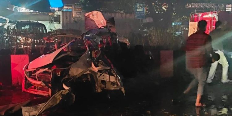 Delhi Blast : ਗੁਰੂਗ੍ਰਾਮ ਪਹੁੰਚੀ ਲਾਲ ਕਿਲ੍ਹਾ ਅੱਤਵਾਦੀ ਹਮਲੇ ਦੀ ਜਾਂਚ, ਅੱਤਵਾਦੀਆਂ ਨੂੰ ਕੈਮੀਕਲ ਵੇਚਣ ਵਾਲੇ ਦੁਕਾਨਦਾਰ ਹਿਰਾਸਤ ’ਚ