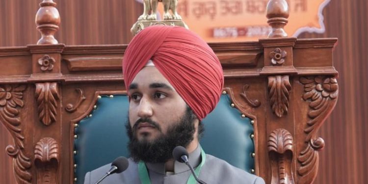 ਸ੍ਰੀ ਆਨੰਦਪੁਰ ਸਾਹਿਬ ਵਿੱਚ ਸਕੂਲੀ ਵਿਦਿਆਰਥੀਆਂ ਦੀ ਮੌਕ ਵਿਧਾਨ ਸਭਾ