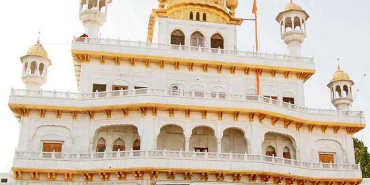 ਜਲੰਧਰ ਦੇ ਮਾਹਲਾਂ ਪਿੰਡ ’ਚ ਬੇਅਦਬੀ: ਅਕਾਲ ਤਖ਼ਤ ਵੱਲੋਂ ਜਾਂਚ ਦੇ ਆਦੇਸ਼
