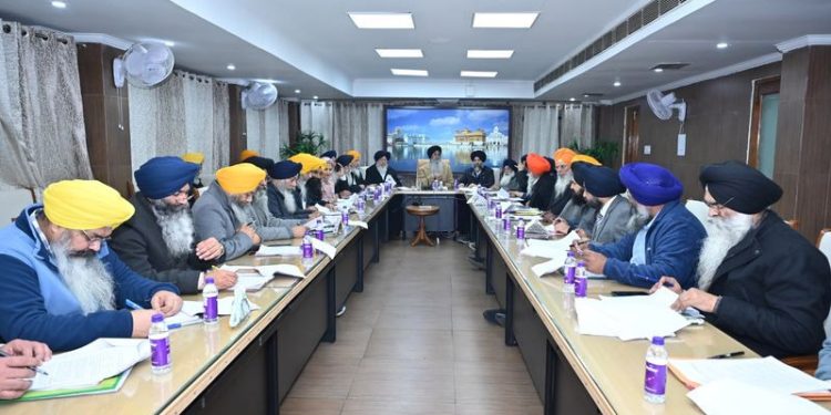 ਸ਼੍ਰੋਮਣੀ ਕਮੇਟੀ ਵੱਲੋਂ ਆਤਿਸ਼ੀ ਖਿਲਾਫ ਕਾਨੂੰਨੀ ਕਾਰਵਾਈ ਦਾ ਫੈਸਲਾ