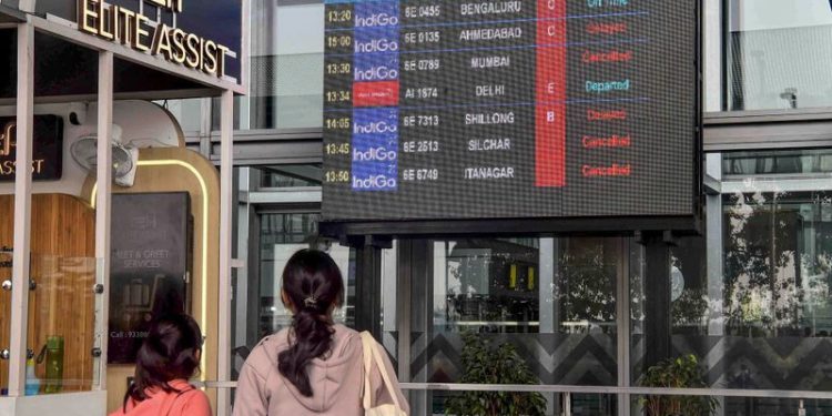 Airlines Software Issue: ਦੇਸ਼ ਭਰ ਦੇ ਹਵਾਈ ਅੱਡਿਆਂ ‘ਤੇ 40 ਮਿੰਟਾਂ ਤੱਕ ਸਾਫਟਵੇਅਰ ਸਿਸਟਮ ਠੱਪ