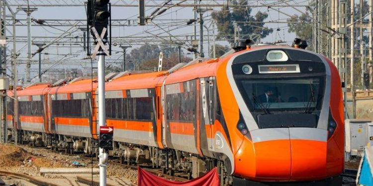 Punjab ’ਚ ਅਗਲੀ ਸਰਦੀਆਂ ਤੋਂ ਚੱਲੇਗੀ Vande Bharat Sleeper Train: ਬਿੱਟੂ