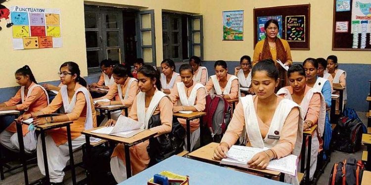 Punjab School News: ਬੱਚਿਆਂ ਦੀ ਹਾਜ਼ਰੀ ਅਤੇ ਗ਼ੈਰ-ਹਾਜ਼ਰੀ ਬਾਰੇ ਮਾਪਿਆਂ ਨੂੰ ਰੋਜ਼ਾਨਾ ਮਿਲਣਗੇ SMS