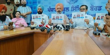 PSEB 12th Result Out (2026): ਸਿੱਖਿਆ ਬੋਰਡ ਨੇ ਐਲਾਨਿਆ 12ਵੀਂ ਦਾ ਨਤੀਜਾ; ਮਾਨਸਾ ਦੀ ਸੁਪਨੀਤ ਕੌਰ ਨੇ 500 ‘ਚੋਂ 500 ਅੰਕ ਲੈ ਕੇ ਰਚਿਆ ਇਤਿਹਾਸ