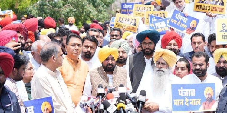 Punjab News: ਪੰਜਾਬ ‘ਟਰੱਕ’ ਨਹੀਂ ਜਿਸ ਨੂੰ ਕੋਈ ਵੀ ਚਲਾਉਣ ਲੱਗ ਪਵੇ: ਭਗਵੰਤ ਮਾਨ