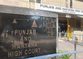 Travel Agent Regulations: ਟਰੈਵਲ ਏਜੰਟਾਂ ਨੂੰ ਨਿਯਮਤ ਕਰਨ ਲਈ ਕਾਨੂੰਨਾਂ ਨੂੰ ਗੰਭੀਰਤਾ ਨਾਲ ਲਾਗੂ ਕਰੇ ਪੰਜਾਬ-ਹਰਿਆਣਾ: ਹਾਈ ਕੋਰਟ