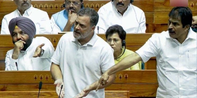 Rahul Gandhi ਦਾ BJP ‘ਤੇ ਹਮਲਾ; ਉਹ ਮਾਈਕ ਬੰਦ ਕਰ ਸਕਦੇ ਹਨ ਪਰ ‘ਵਿਦਿਆਰਥੀਆਂ ਦੀ ਆਵਾਜ਼’ ਨਹੀਂ