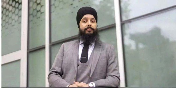 Canada Sikh Lawyer: ਧਾਰਮਿਕ ਆਸਥਾ: ਸਿੱਖ ਵਕੀਲ ਦੇ ਤਾਜ ਪ੍ਰਤੀ ਸਹੁੰ ਚੁੱਕਣ ਦਾ ਮਾਮਲਾ ਸੁਪਰੀਮ ਕੋਰਟ ਪੁੱਜਿਆ