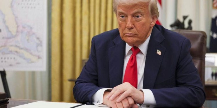 Russia Sanctions Bill: ਟਰੰਪ ਨੇ ਰੂਸ ਪਾਬੰਦੀ ਬਿੱਲ ’ਤੇ ਦਸਤਖ਼ਤ ਕੀਤੇ, ਭਾਰਤ ਸਮੇਤ ਹੋਰ ਦੇਸ਼ਾਂ ’ਤੇ 100% ਟੈਰਿਫ ਦਾ ਸੰਕਟ