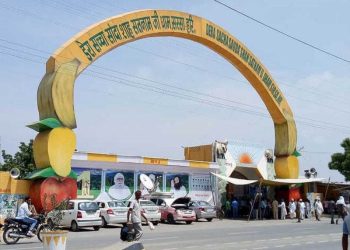 ‘ਕੀ ਗੁਰੂ ਜੀ ਖ਼ਿਲਾਫ਼ ਸਾਜ਼ਿਸ਼ ਸੀ?’: ਡੇਰਾ ਸੱਚਾ ਸੌਦਾ ਦੇ ਇਸ਼ਤਿਹਾਰ ਮਾਮਲੇ ’ਚ ਹਾਈ ਕੋਰਟ ਸਖ਼ਤ; ਅਪਰਾਧਿਕ ਮਾਣਹਾਨੀ ਤਹਿਤ ਖ਼ੁਦ ਨੋਟਿਸ ਲਿਆ