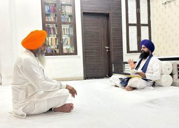 Punjab News: ਅਕਾਲ ਤਖ਼ਤ ਸਾਹਿਬ ਵਿਖੇ ਪੇਸ਼ ਹੋਏ ਸ਼੍ਰੋਮਣੀ ਕਮੇਟੀ ਮੈਂਬਰ ਜਸਵੰਤ ਸਿੰਘ ਪੁੜੈਣ, ਸਪਸ਼ਟੀਕਰਨ ਦਿੱਤਾ