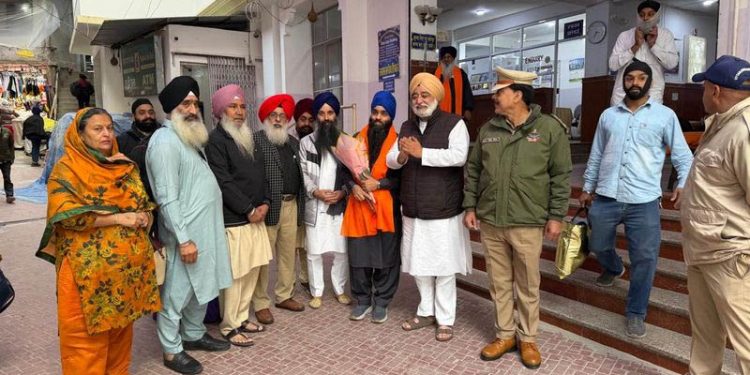 Pakistani Sikh Pilgrims: 40 ਪਾਕਿਸਤਾਨੀ ਸਿੱਖ ਸ਼ਰਧਾਲੂਆਂ ਦਾ ਜੱਥਾ ਗੁਰਦੁਆਰਾ ਸ੍ਰੀ ਹੇਮਕੁੰਟ ਸਾਹਿਬ ਦੀ ਯਾਤਰਾ ਲਈ ਗੁਰਦੁਆਰਾ ਗੋਬਿੰਦ ਘਾਟ ਪੁੱਜਾ